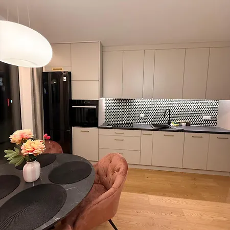 Forest Viii Aleje Jerozolimskie Διαμέρισμα Βαρσοβία