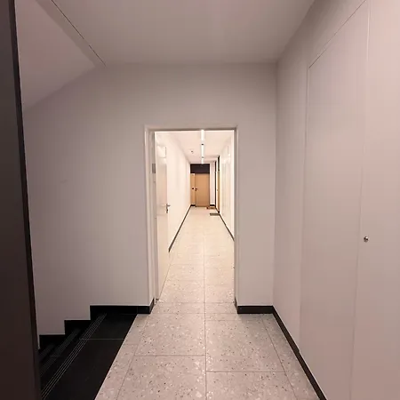 Forest Viii Aleje Jerozolimskie דירה