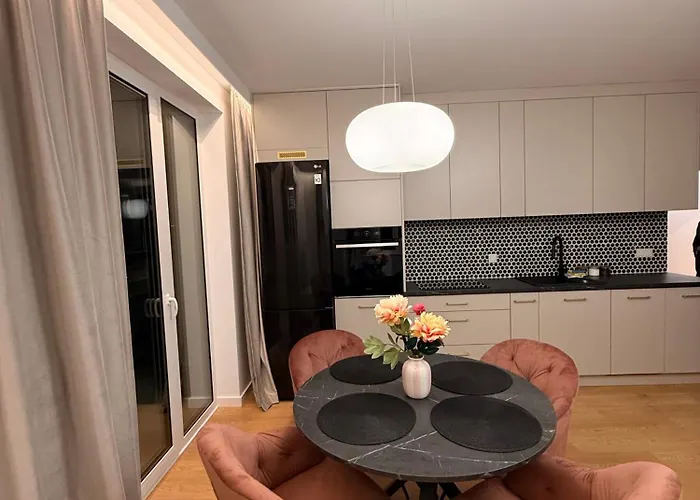 Forest Viii Aleje Jerozolimskie * Warsaw