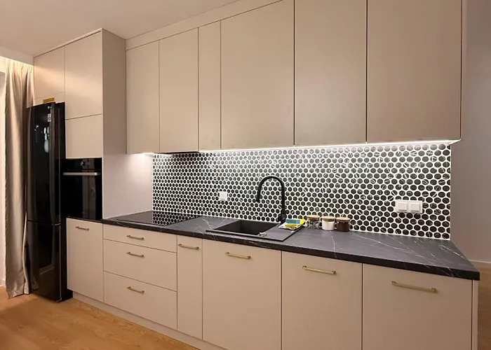 Forest Viii Aleje Jerozolimskie Warsaw