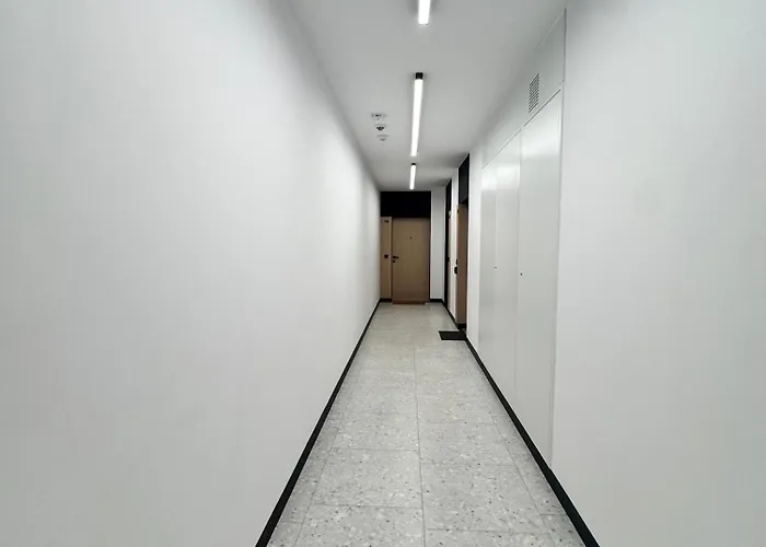 Forest Viii Aleje Jerozolimskie