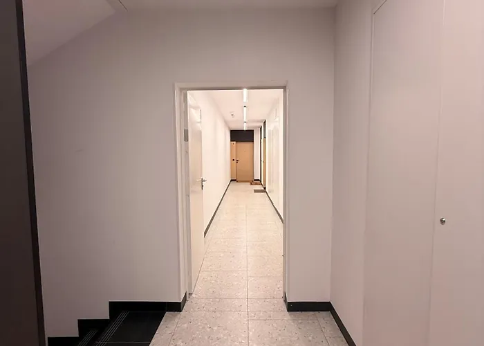 Forest Viii Aleje Jerozolimskie Apartment